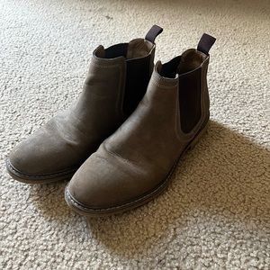 Used Men’s Vintage Chelsea Boots
